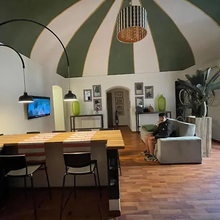Bibike Apartment *